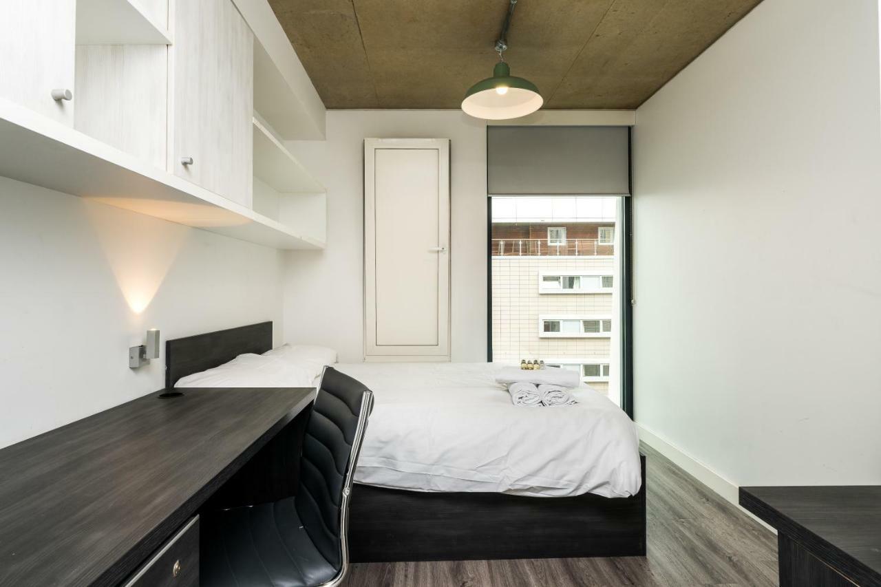 Hashtag Aldgate Campus Accommodation 런던 객실 사진