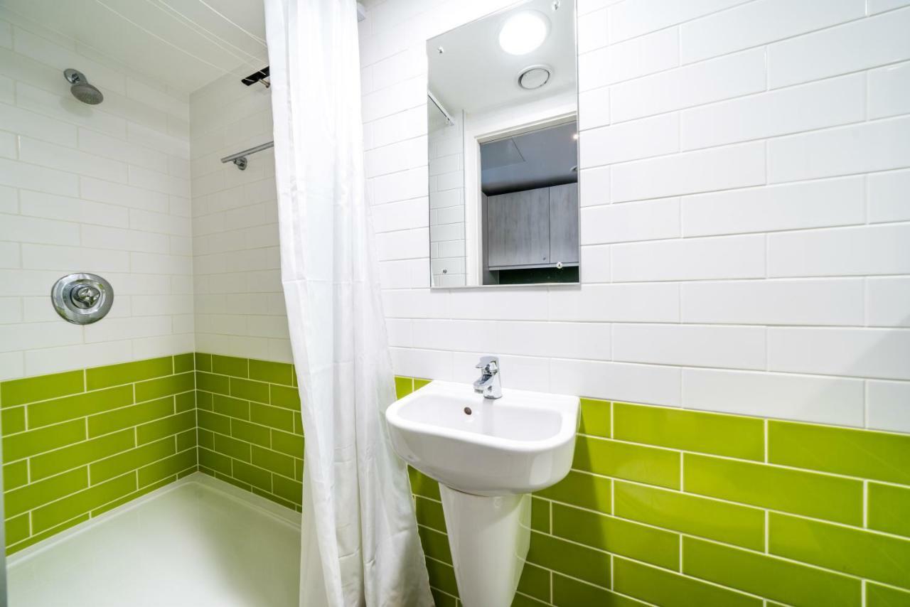 Hashtag Aldgate Campus Accommodation 런던 객실 사진